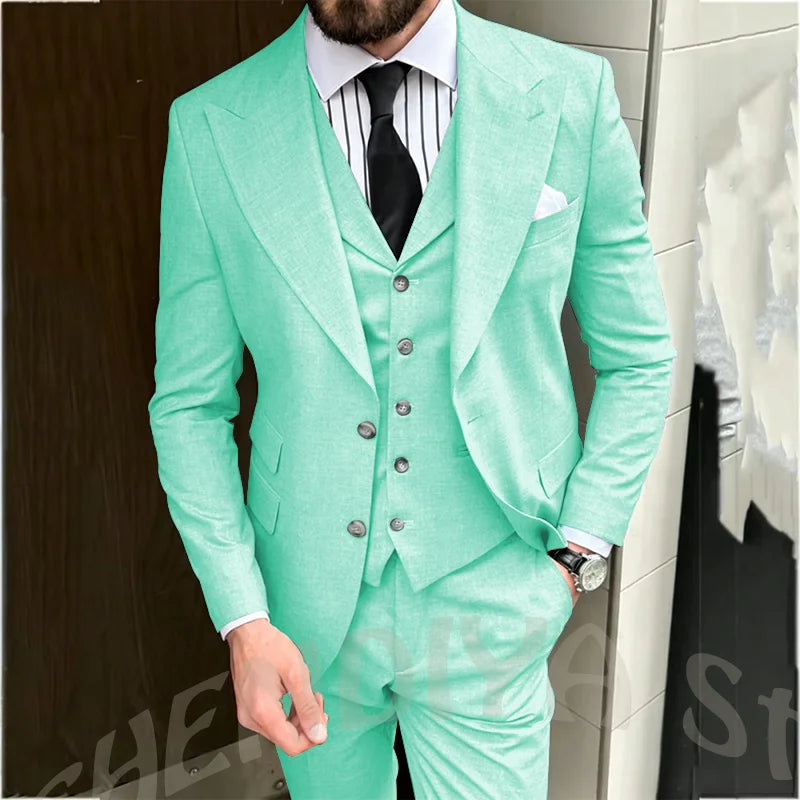Light Gray Men Suit Business Three Piece Classic Design Single Breasted Peaked Lapel Blazer Vest Pants Formal Office Party Set