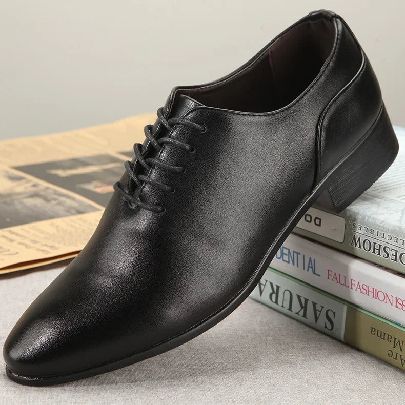 Breathable Business Casual Shoes for Men White Pointed Toe Leather Shoes Spring Summer New Style Korean Wedding Shoes Rubber Sol