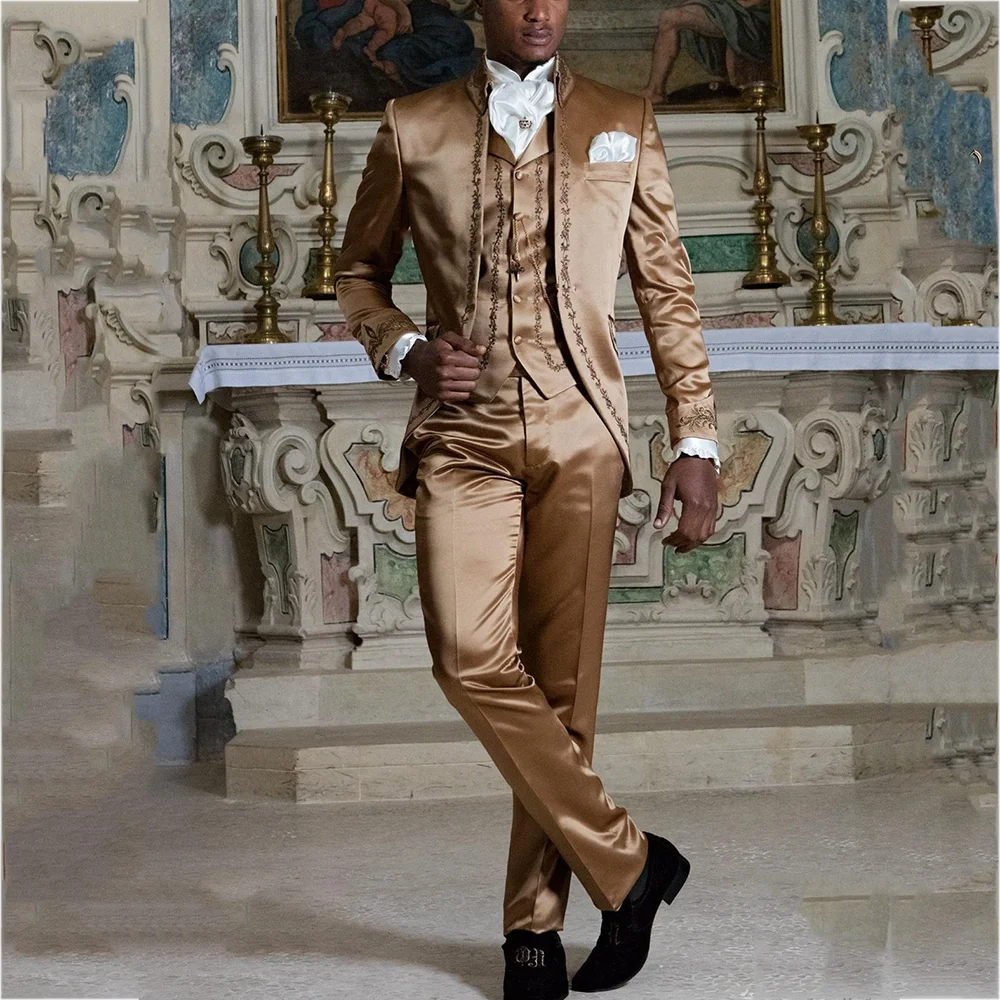 Elegant Men's Suit Set Slim Three Pieces Stand Collar Exquisite Appliques Model Show Formal Party Prom Luxury Male Clothing