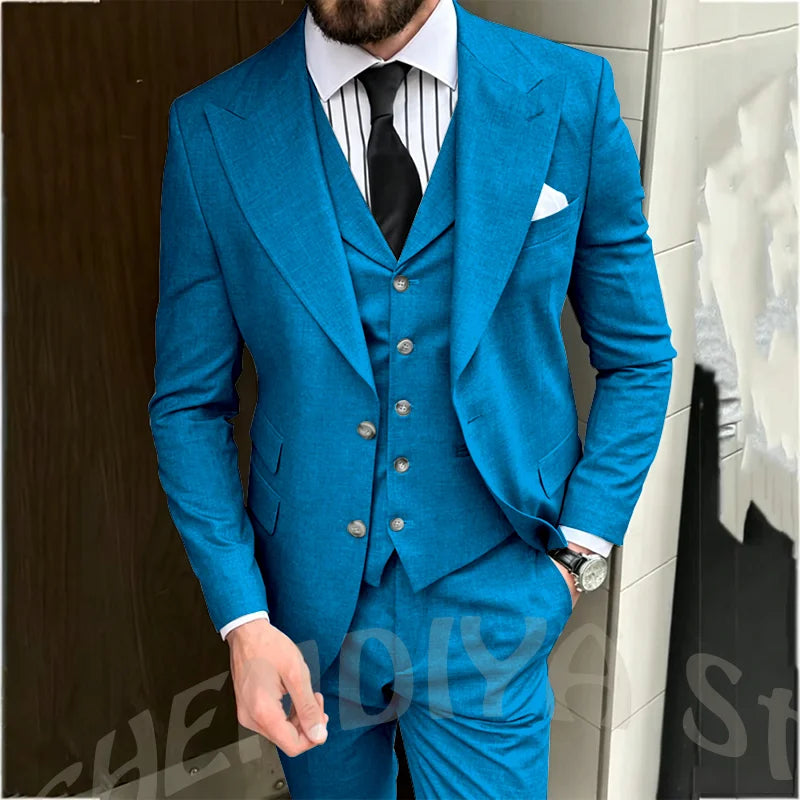 Light Gray Men Suit Business Three Piece Classic Design Single Breasted Peaked Lapel Blazer Vest Pants Formal Office Party Set