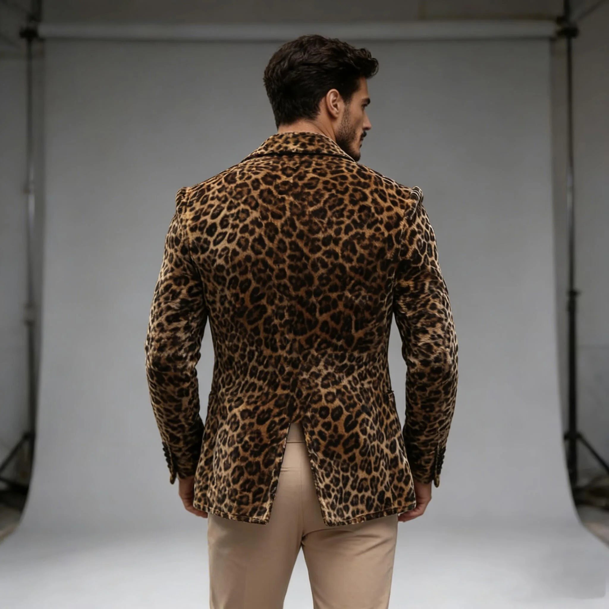 Men's Suits Leopard Blazer Luxury Casual Peak Lapel Single Breasted Slim Fit 1 Piece Jacket Party Handsome Customized Sport Coat