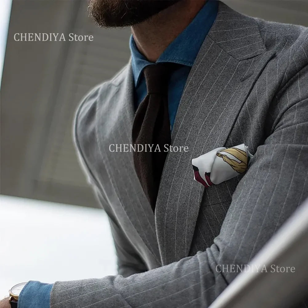 Light Gray Pinstripe Men’s Suits Slim Fit Double Breasted Peaked Lapel Business Suit Formal Prom Tuxedos 2 Piece Jacket Pants
