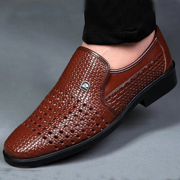 2024 Spring New Soft-Soled Men's Sandals Leather Shoes Men's Business Hollowed-Out Dress Middle-Aged And Elderly Dad Shoes Men