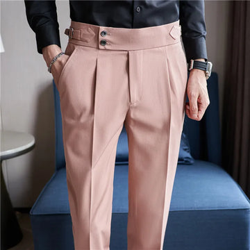 Männer im britischen Stil hohe Taille Freizeitkleid Hose Männer Gürtel Design rosa Hosen formelle Büro Soziale Hochzeitsfeier Kleid Anzug Hosen