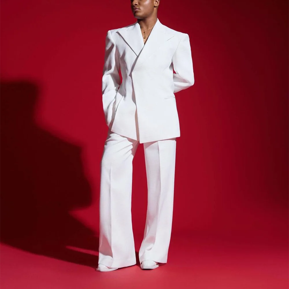 Elegant White Men Suit Peak Lapel Handsome Casual Male Clothing Two Pieces Jacket Pants Banquet Party Suits Set Straight