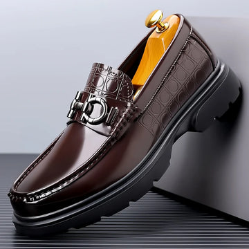 British Style Men Fashion Genuine Leather Shoes Fashion Casual  Loafers Mens Slip-on Comfy Outdoor Business Shoes Dress Shoes