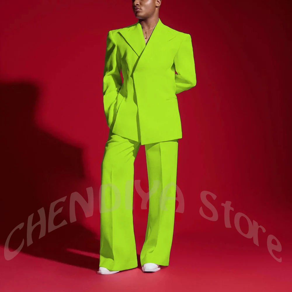 Elegant White Men Suit Peak Lapel Handsome Casual Male Clothing Two Pieces Jacket Pants Banquet Party Suits Set Straight