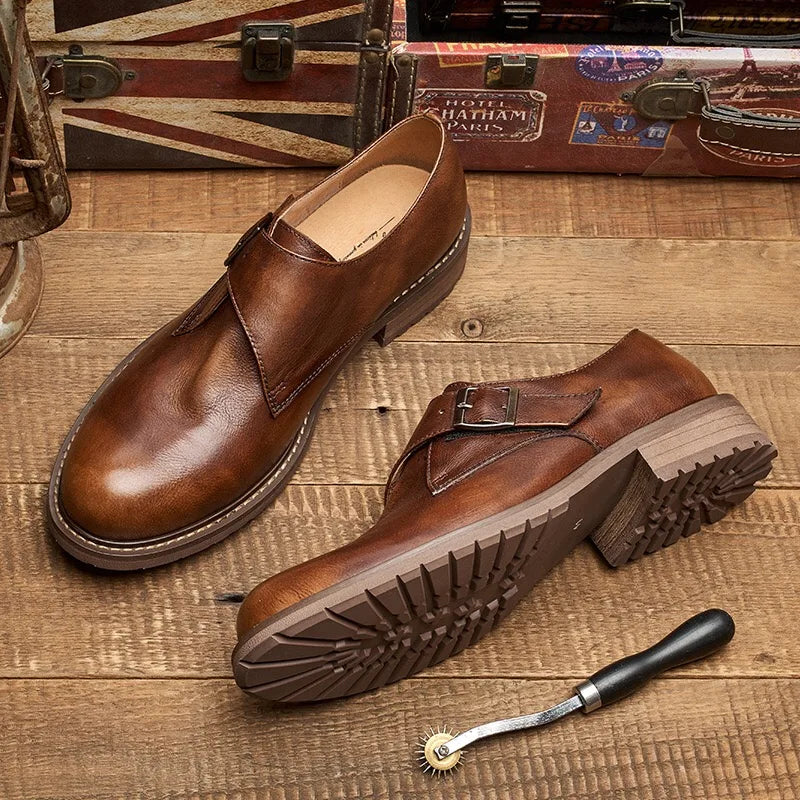 Italian leisure leather men's dress shoes luxury brand handmade fashion platform elegant leather carved Brock shoes.