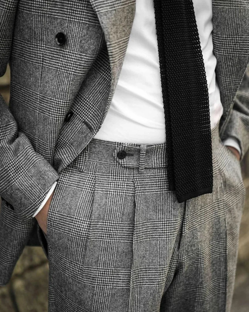 Vintage Check Men Suits Set Modern Double Breasted Tuxedos Slim Fit Smart Casual Peaked Lapel  Jacket 2 Piece Formal Dress