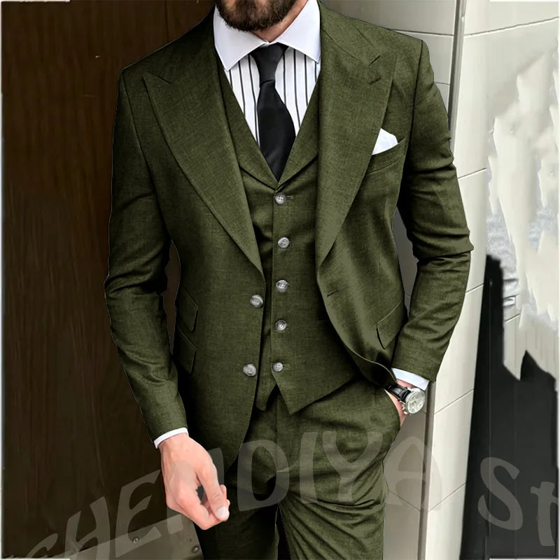 Light Gray Men Suit Business Three Piece Classic Design Single Breasted Peaked Lapel Blazer Vest Pants Formal Office Party Set