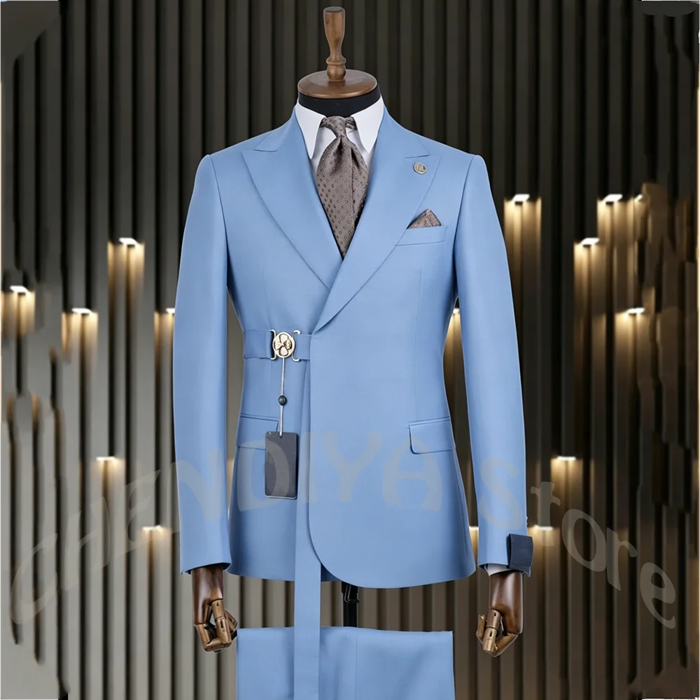 Luxury Chic Peak Lapel Men's Suit Two Piece Jacket Pants Slim Fit Solid Color Formal Dinner Party Prom Outfit Business Casual
