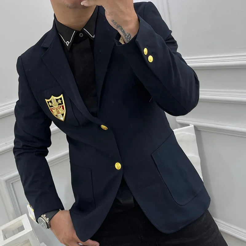 Night Show Men Korean Fashion Stylist Blazer Slim Fit Badge brodé de veste à la mode