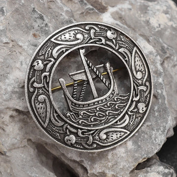 Retro Celtic Warship Brooch Men's Punk Trend Amulet Jewelry Motorcycle Riding Lapel Pin Accessories