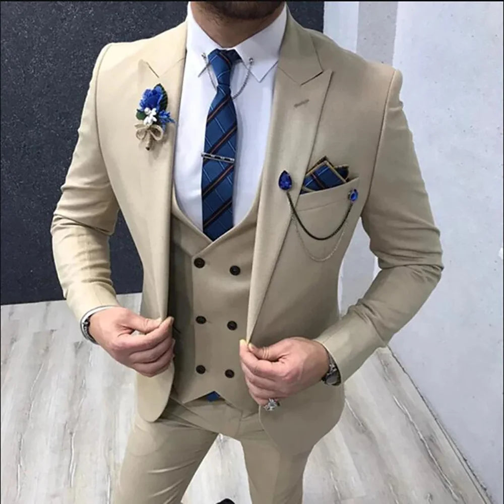 New Classic Wedding Suits for Men Chic Peaked Lapel Custom Made Groom Tuxedo Slim Fit Male Formal Suit (Jacket + Pants + Vest)