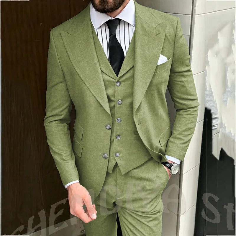 Light Gray Men Suit Business Three Piece Classic Design Single Breasted Peaked Lapel Blazer Vest Pants Formal Office Party Set