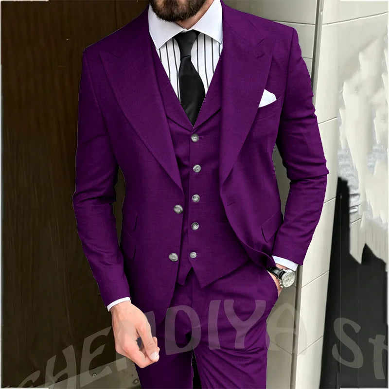 Light Gray Men Suit Business Three Piece Classic Design Single Breasted Peaked Lapel Blazer Vest Pants Formal Office Party Set