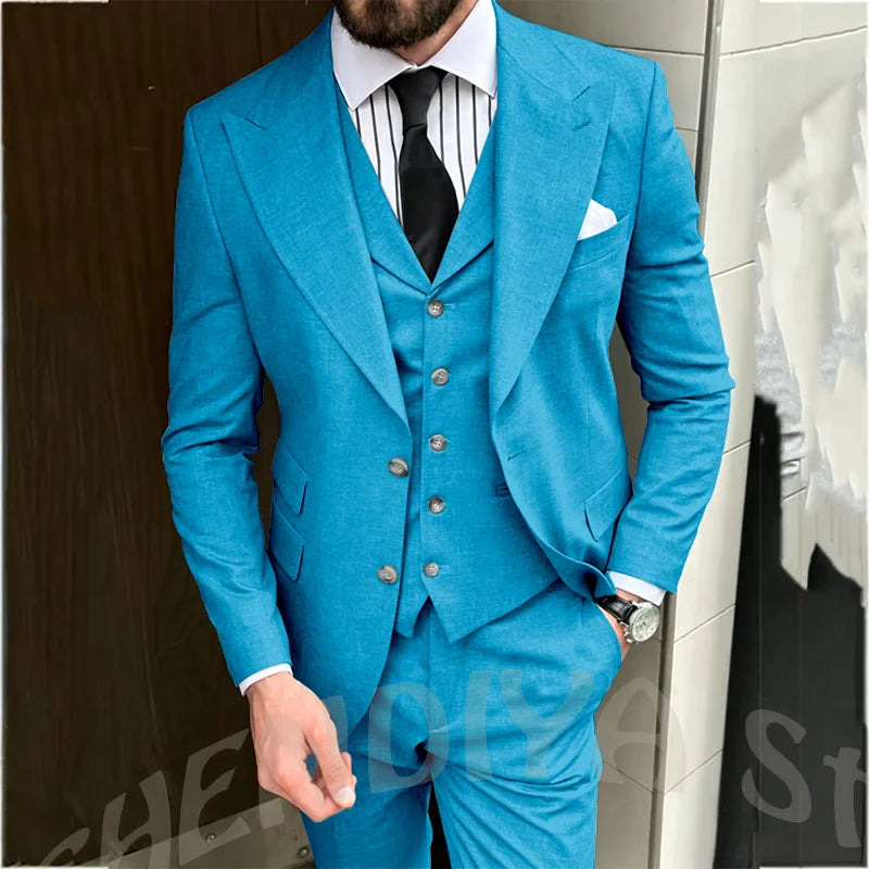 Light Gray Men Suit Business Three Piece Classic Design Single Breasted Peaked Lapel Blazer Vest Pants Formal Office Party Set