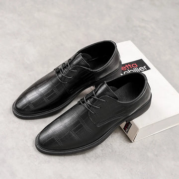 Classic Men's Leather Shoes Luxurious Genuine Leather New Designer Fashion Black Burgundy Men's Wedding Social Shoes Formal Leather Shoes