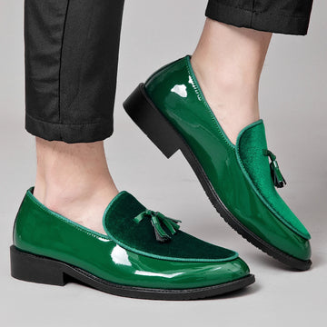 Fashionable Versatile Men's Comfortable Barber Loafers Spring Men's Pointed Tassel Color Blocked Business Casual Leather Shoes