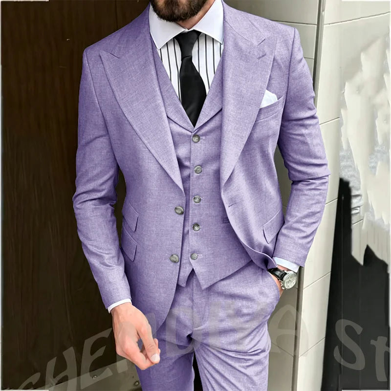 Light Gray Men Suit Business Three Piece Classic Design Single Breasted Peaked Lapel Blazer Vest Pants Formal Office Party Set