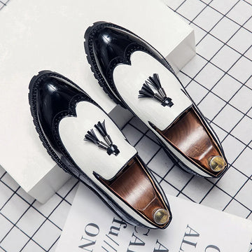Pointed retro leather shoes for men Business casual patent loafers men's lace-up moccasins elegant luxury shoes social shoe male