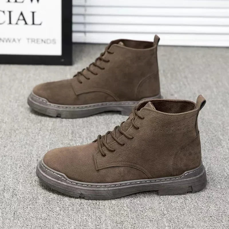 Men's Snow Boots Classic Vintage Boots Trend Outdoor High Top Fashion British Short Boots Travel Mountaineering Casual Shoes